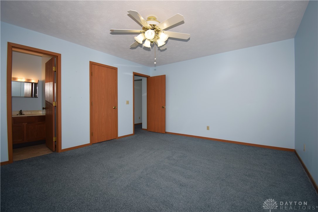 1035 Bradford Drive, Springfield, Ohio image 12