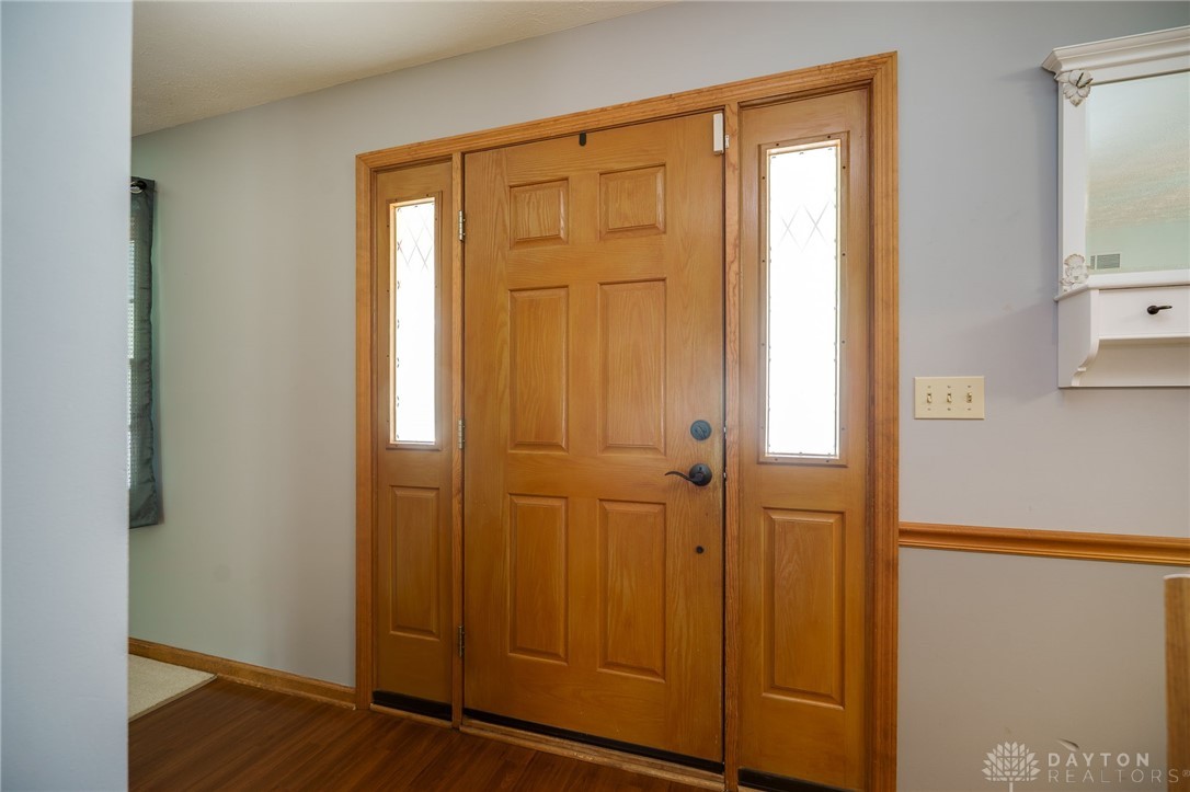 1795 Ashley Drive, Miamisburg, Ohio image 5
