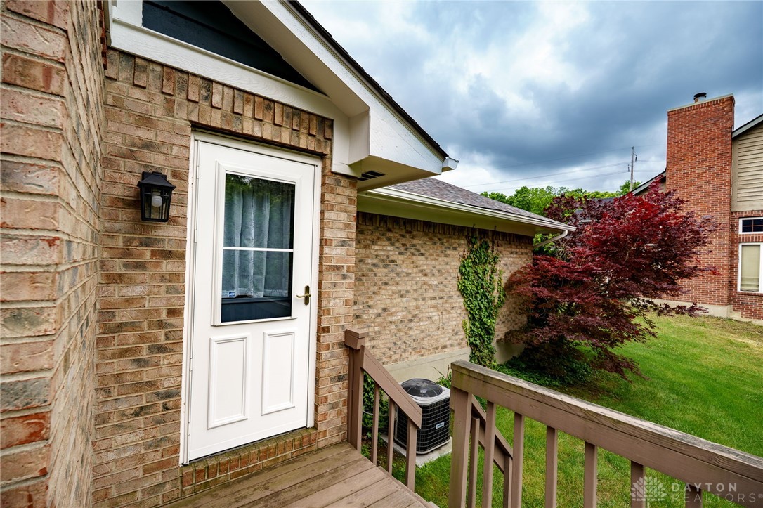 1795 Ashley Drive, Miamisburg, Ohio image 46