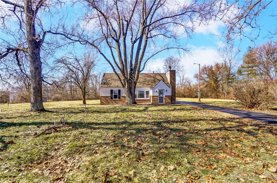 6261 Hoke Road, Clayton, Ohio image 2