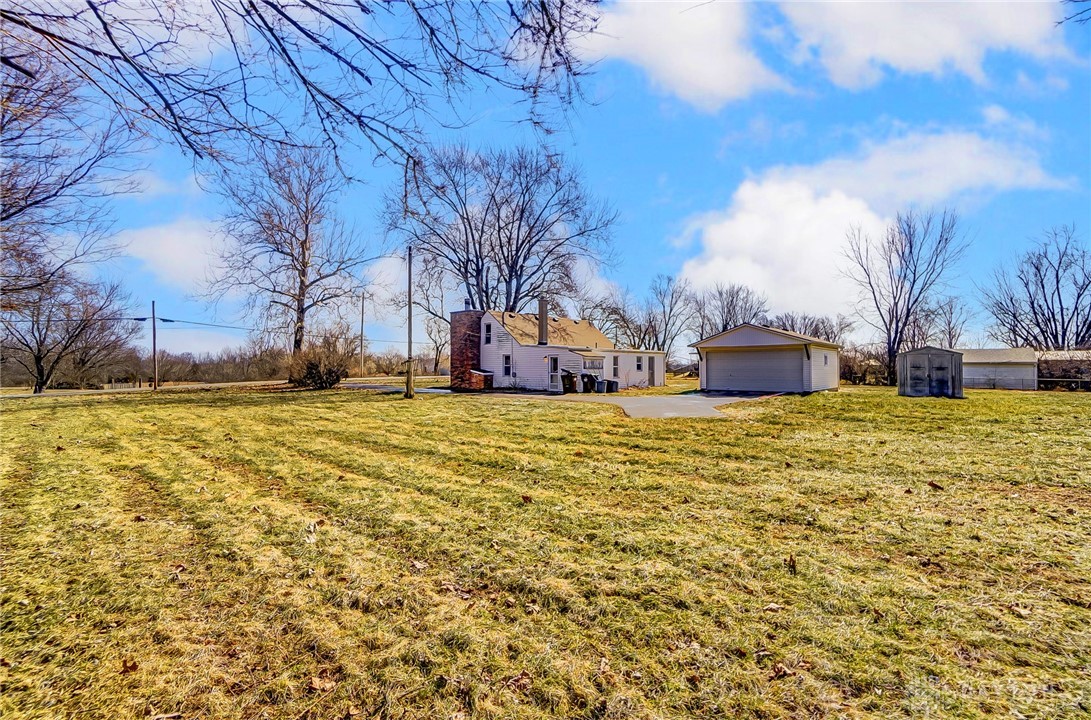 6261 Hoke Road, Clayton, Ohio image 29