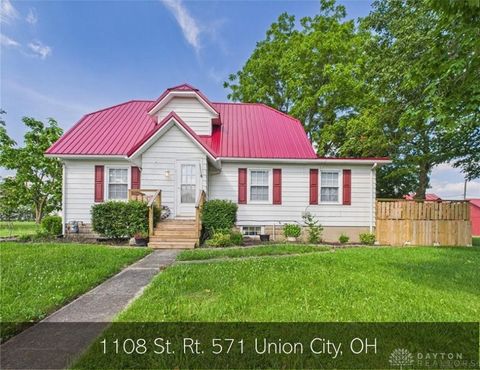 Photo of 1108 State Route 571, Union City, OH 45390 (MLS # 938406)