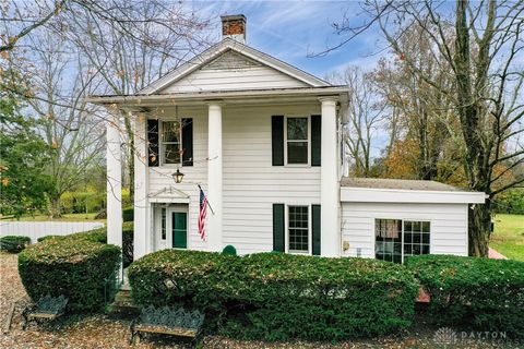 Photo of 8308 Cedar Hill Road, Waynesville, OH 45068 (MLS # 949464)