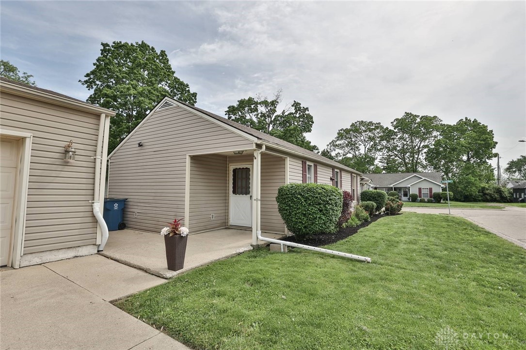 201 Bowman Avenue, Tipp City, Ohio image 26