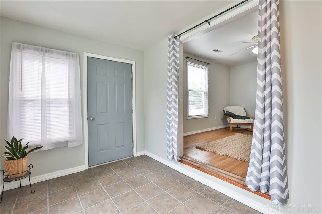 201 Bowman Avenue, Tipp City, Ohio image 4
