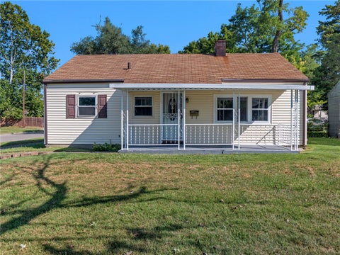 Homes For Sale - 701 16th Avenue<br/> Middletown, OH 45044