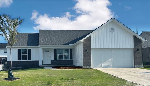 Photo of 730 Countryside Avenue, Trenton, OH 45067 (MLS # 944151)