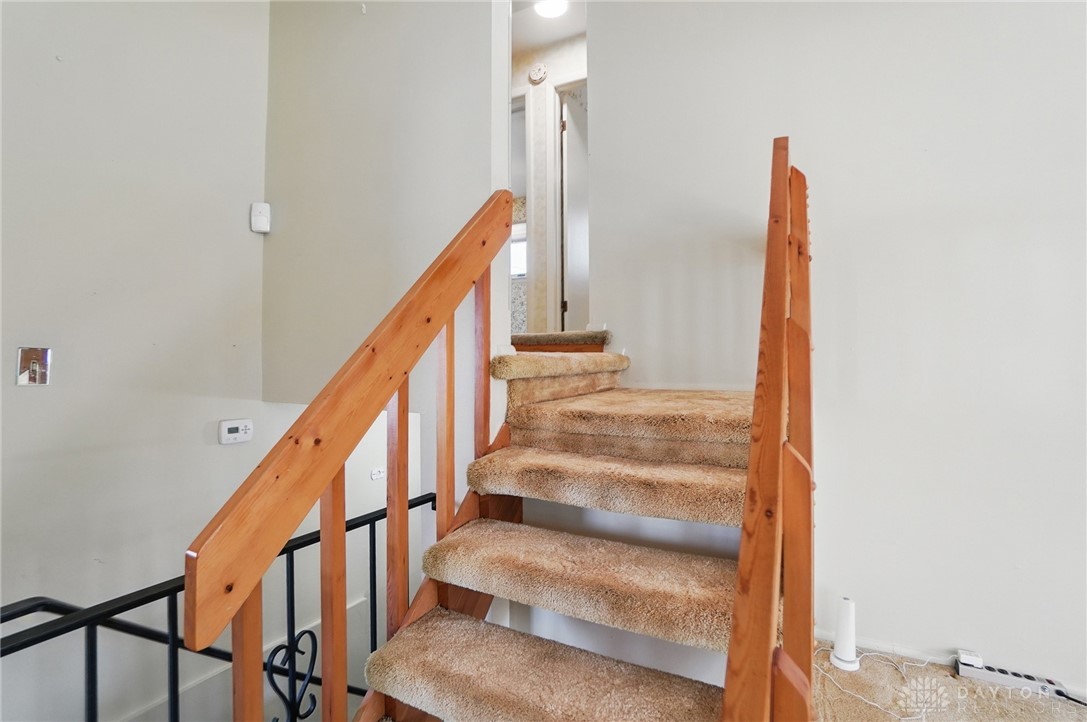 115 Hoak Drive, Fairborn, Ohio image 15