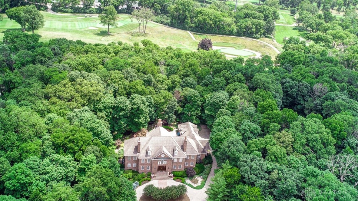 5048 Oak Manor Court