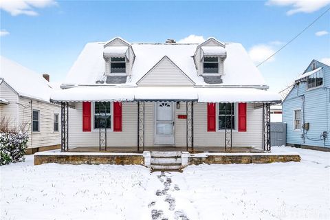 Photo of 249 Archer Drive, Fairborn, OH 45324 (MLS # 948494)