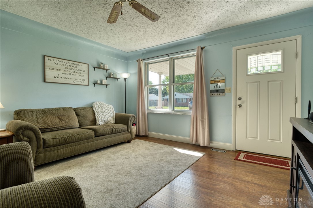 577 Redbud Lane, Xenia, Ohio image 6