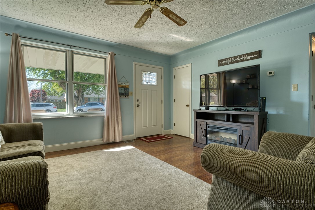 577 Redbud Lane, Xenia, Ohio image 7