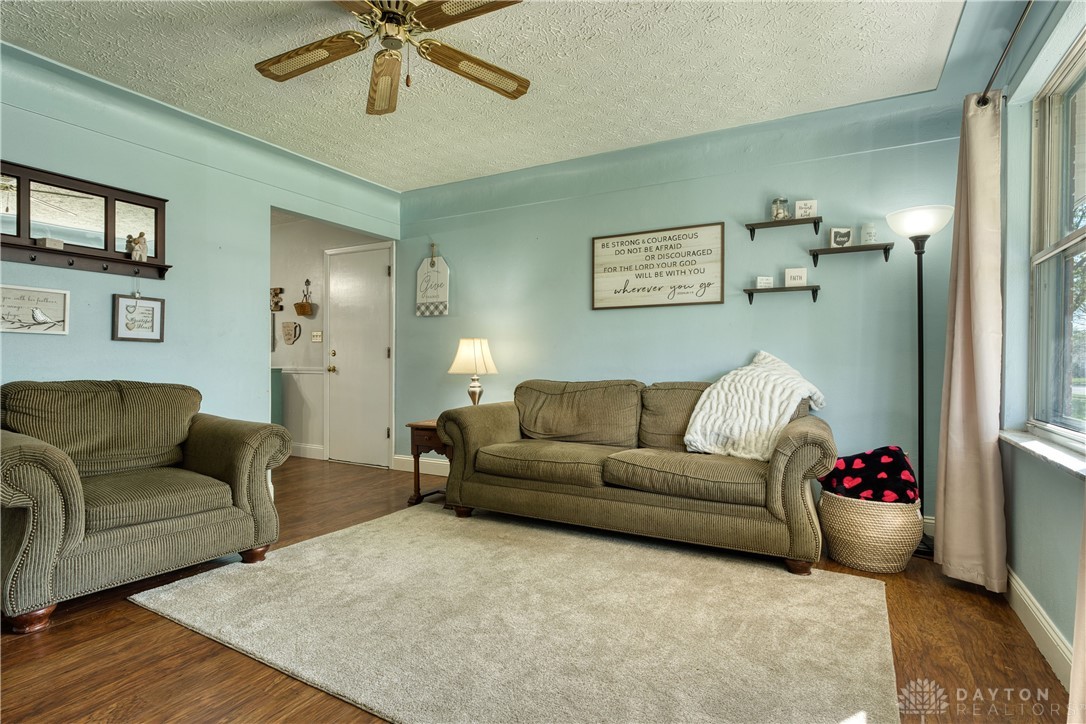 577 Redbud Lane, Xenia, Ohio image 5