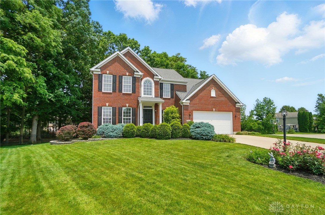 10800 Meadow Hawk Court, Dayton, Ohio image 2