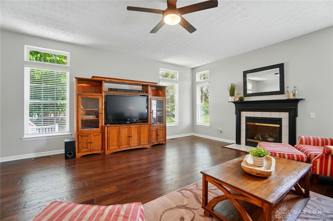 10800 Meadow Hawk Court, Dayton, Ohio image 12
