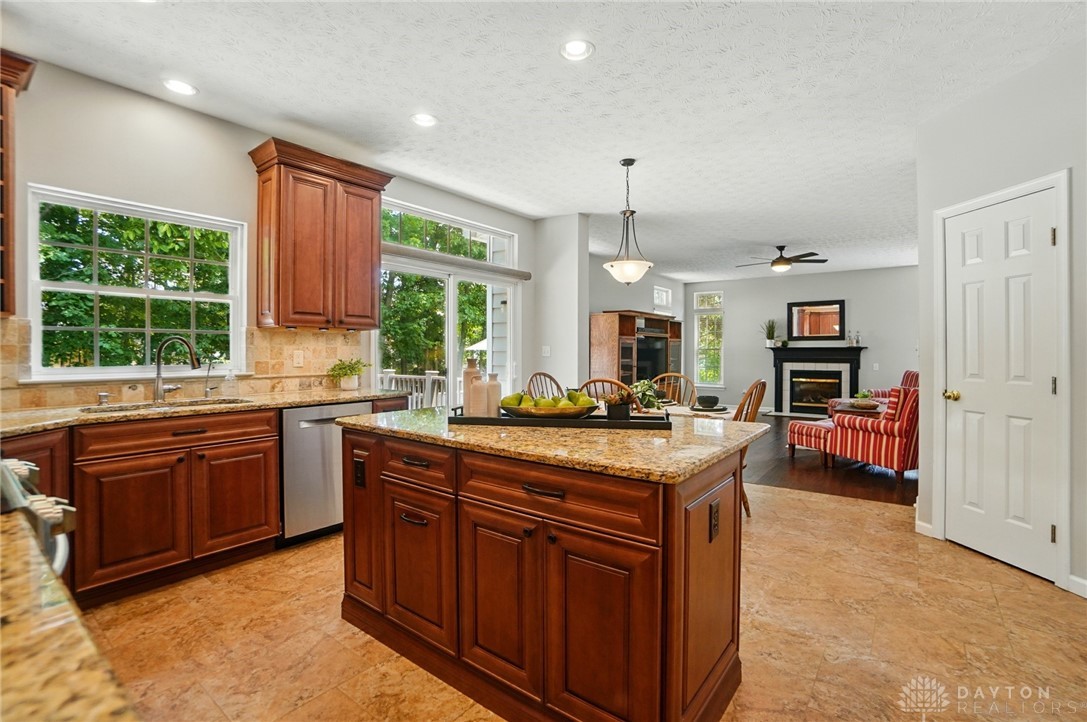 10800 Meadow Hawk Court, Dayton, Ohio image 23