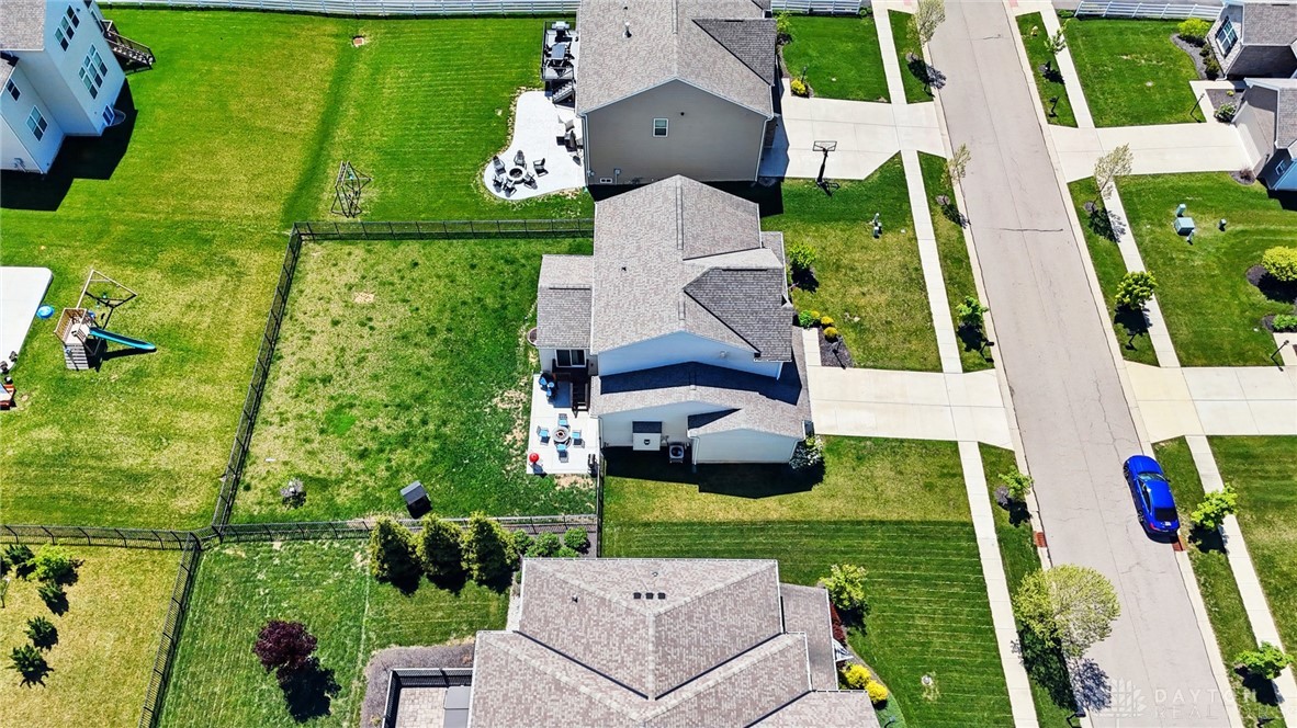 1589 Stonebury Court, Beavercreek Township, Ohio image 8