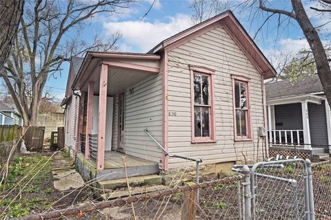 Photo of 650 Oak Street, Dayton, OH 45410 (MLS # 955655)