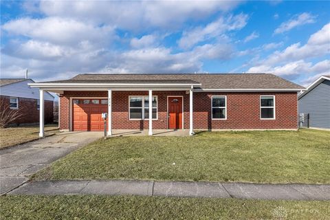 Photo of 254 Crosswell Avenue, Brookville, OH 45309 (MLS # 950700)