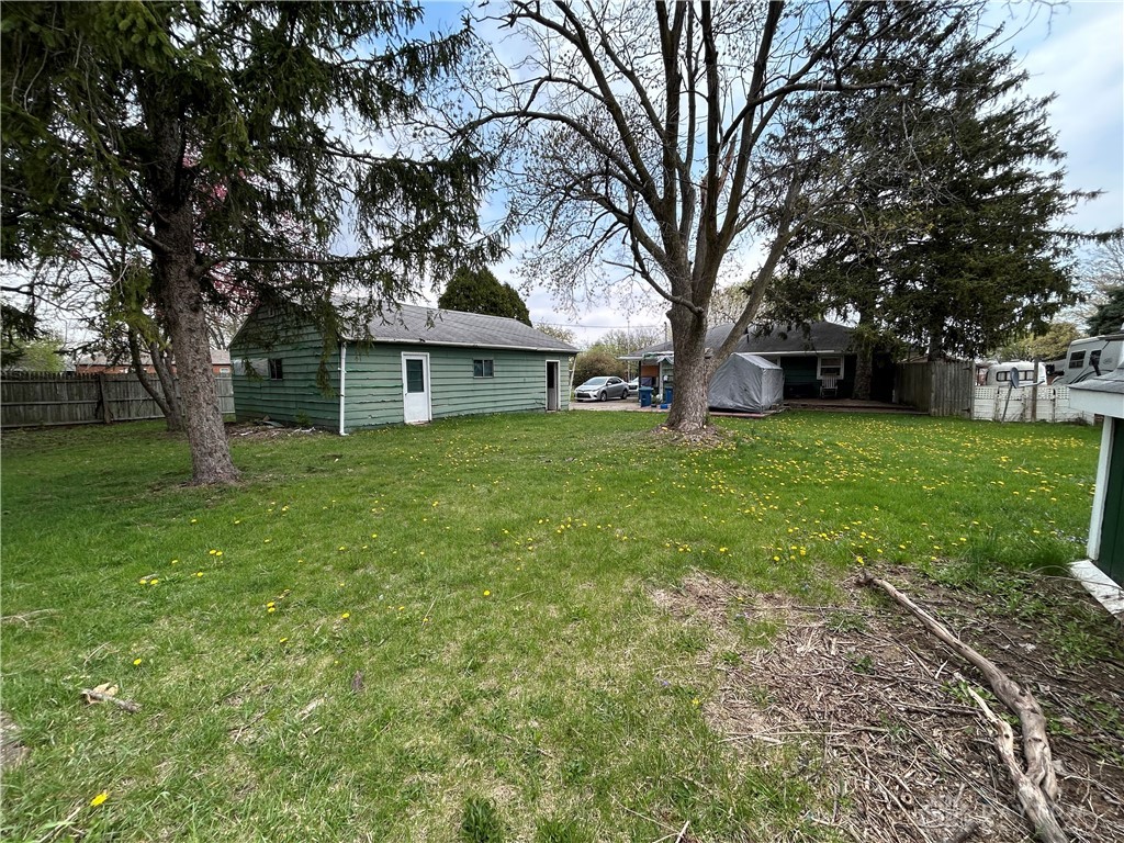 389 N Garber Drive, Tipp City, Ohio image 5
