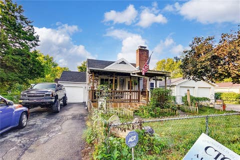 Photo for 111 W Birch Road