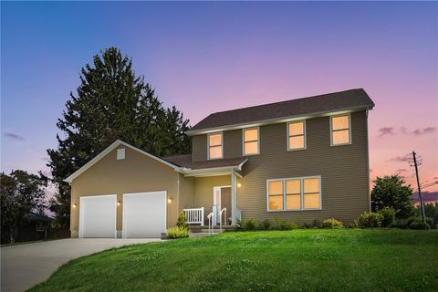Photo of 4487 Straight Arrow Road, Beavercreek, OH 45430 (MLS # 963151)