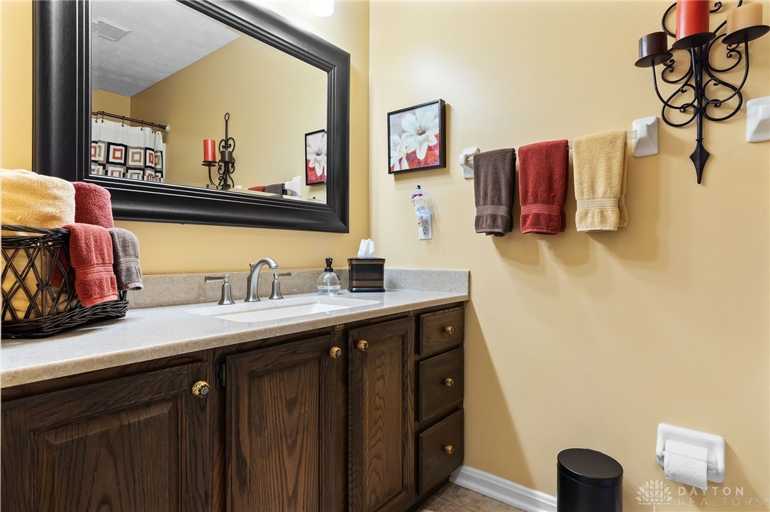 1205 Nutt Road, Dayton, Ohio image 32