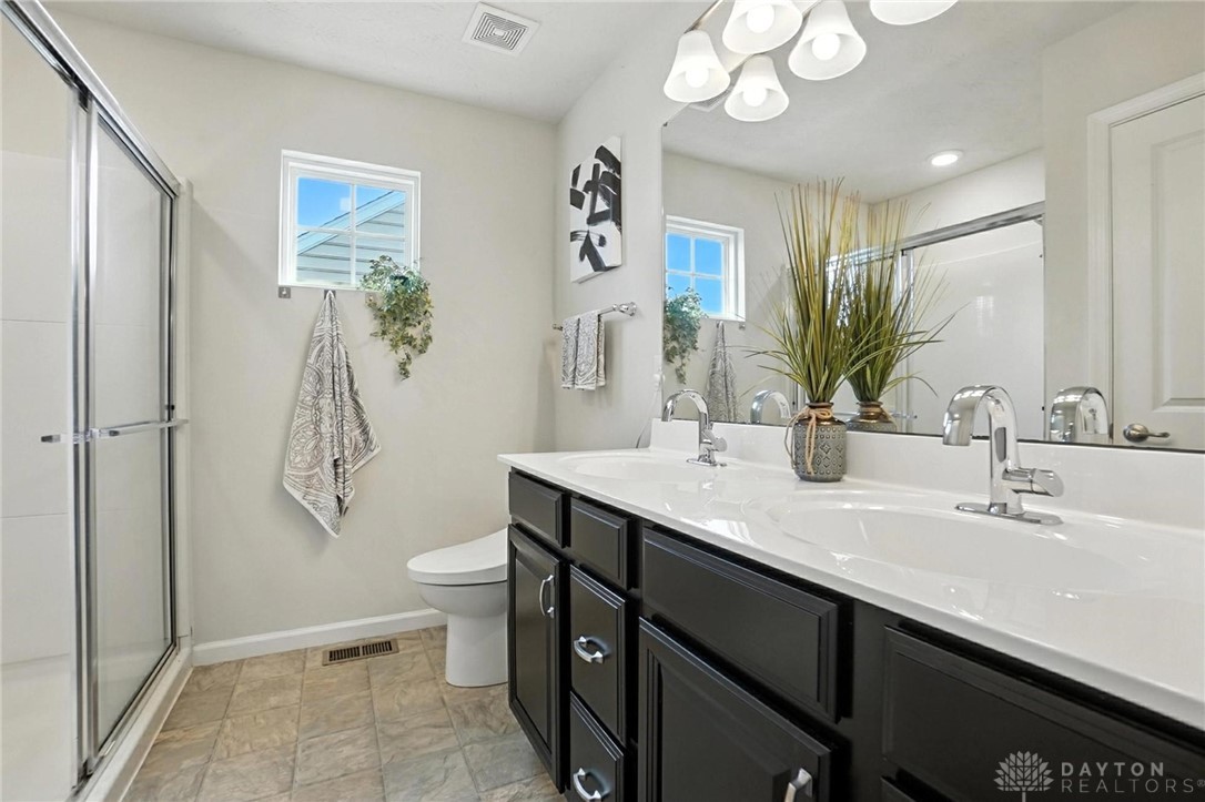 Tipp City, Ohio 45371, United States, 4 Bedrooms Bedrooms, ,3 BathroomsBathrooms,Residential,Active,172839