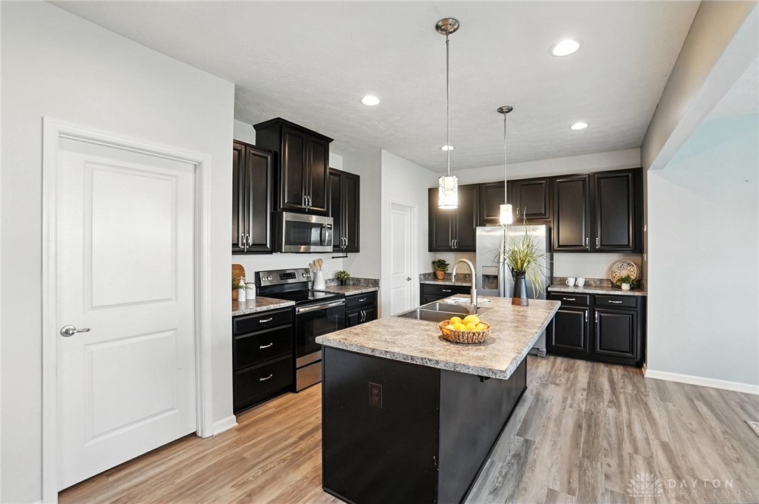 Tipp City, Ohio 45371, United States, 4 Bedrooms Bedrooms, ,3 BathroomsBathrooms,Residential,Active,172839