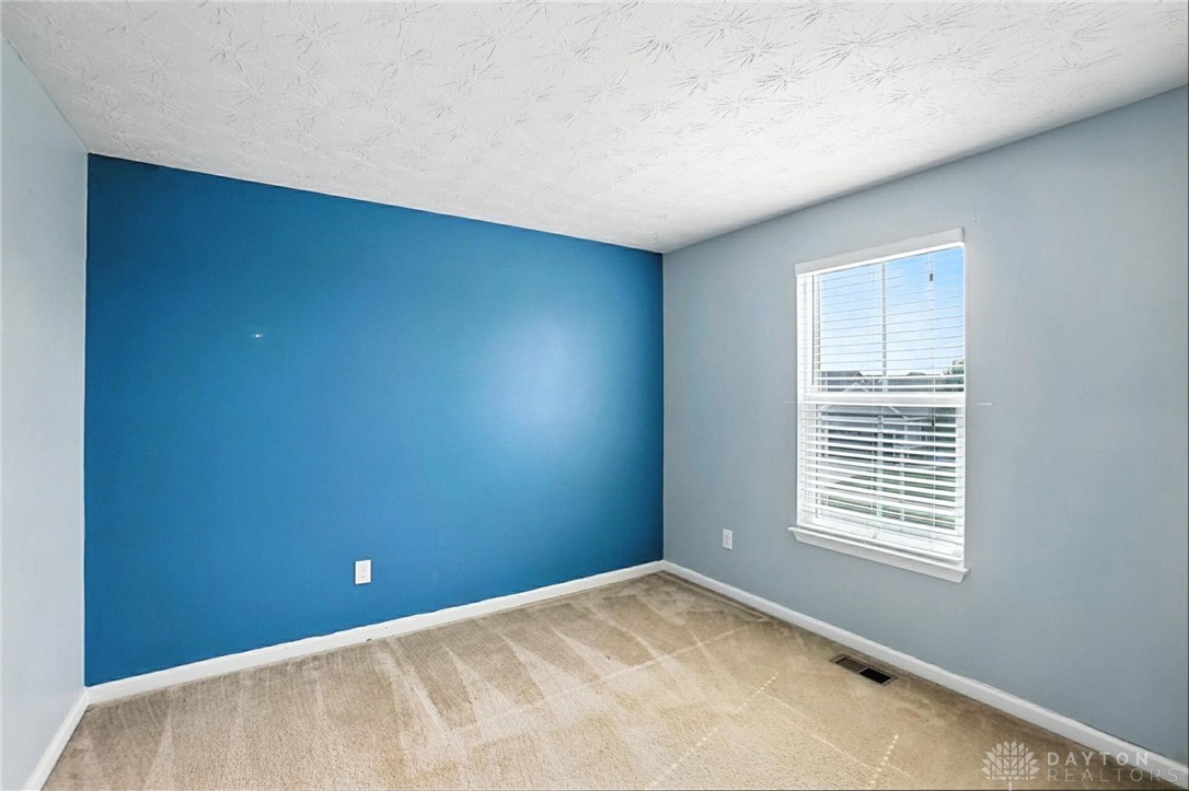 Tipp City, Ohio 45371, United States, 4 Bedrooms Bedrooms, ,3 BathroomsBathrooms,Residential,Active,172839