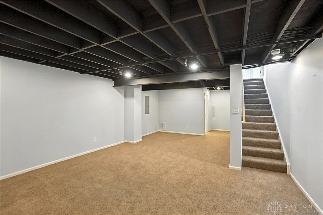 Tipp City, Ohio 45371, United States, 4 Bedrooms Bedrooms, ,3 BathroomsBathrooms,Residential,Active,172839