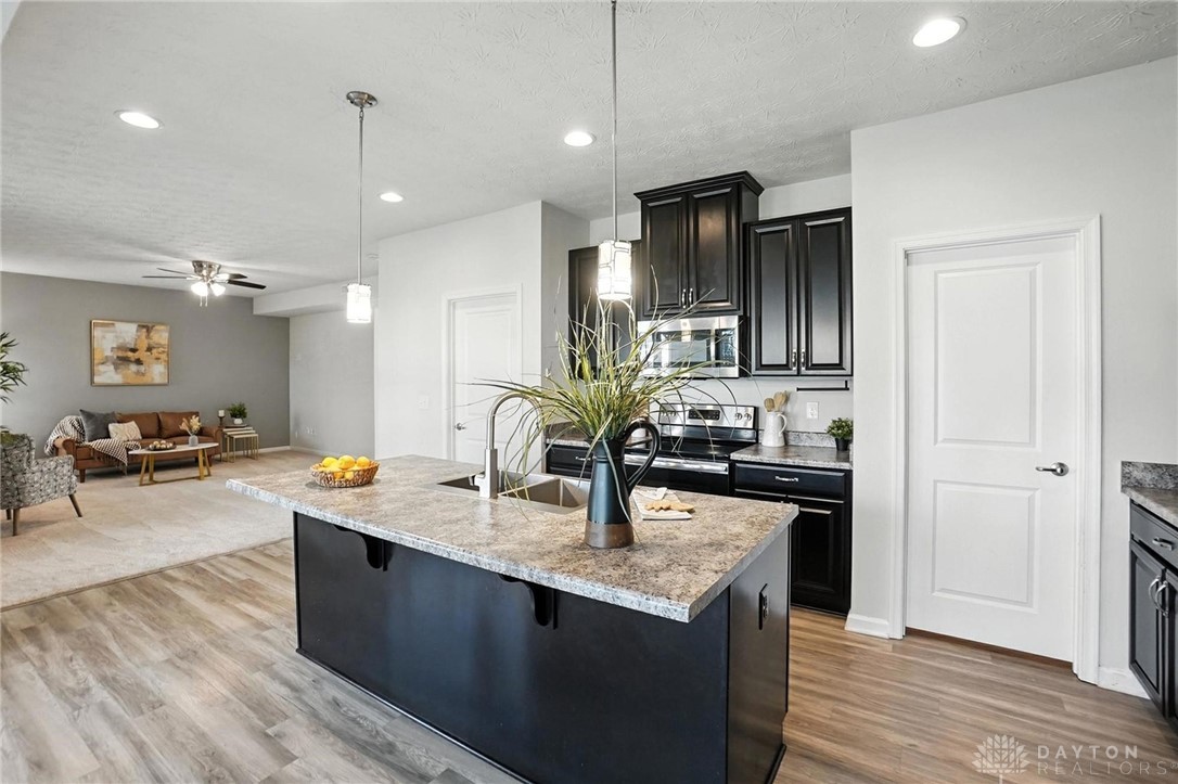 Tipp City, Ohio 45371, United States, 4 Bedrooms Bedrooms, ,3 BathroomsBathrooms,Residential,Active,172839