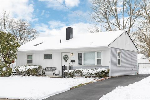 Photo of 110 Westline Drive, Mason, OH 45040 (MLS # 948973)