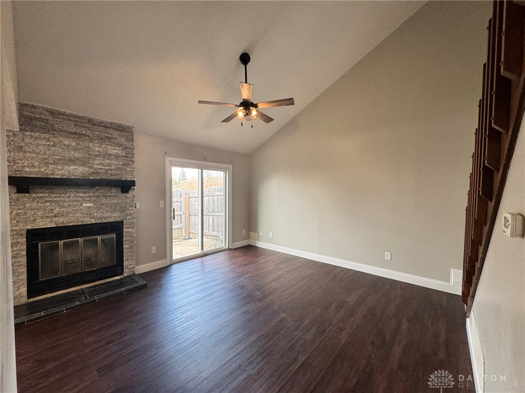 1523 Eagle Highlands Drive, Fairborn, Ohio image 5
