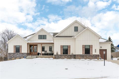 Photo for 2621 Colonial Parkway 22