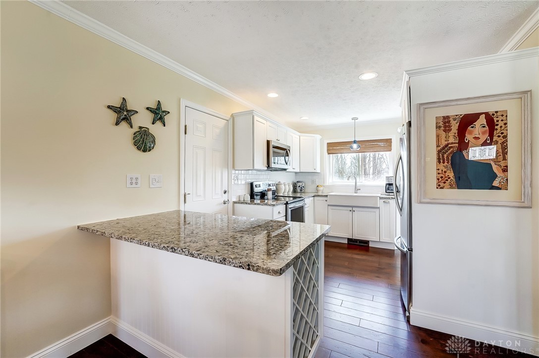 4231 Sunbeam Avenue, Beavercreek, Ohio image 13