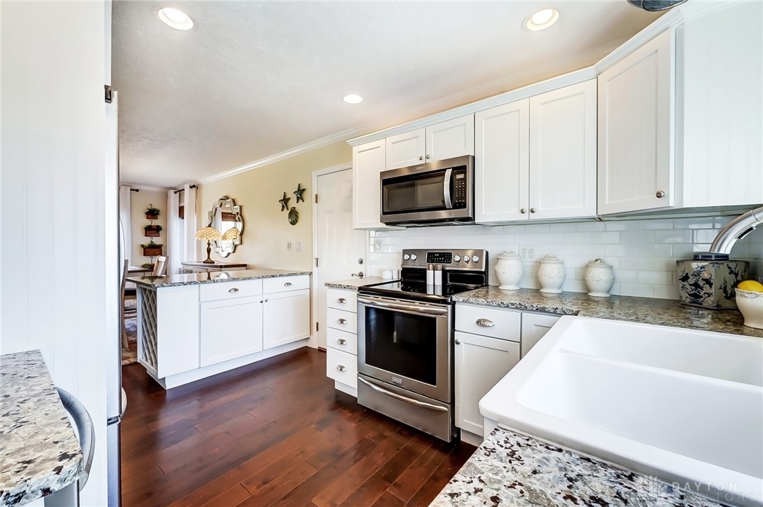 4231 Sunbeam Avenue, Beavercreek, Ohio image 18