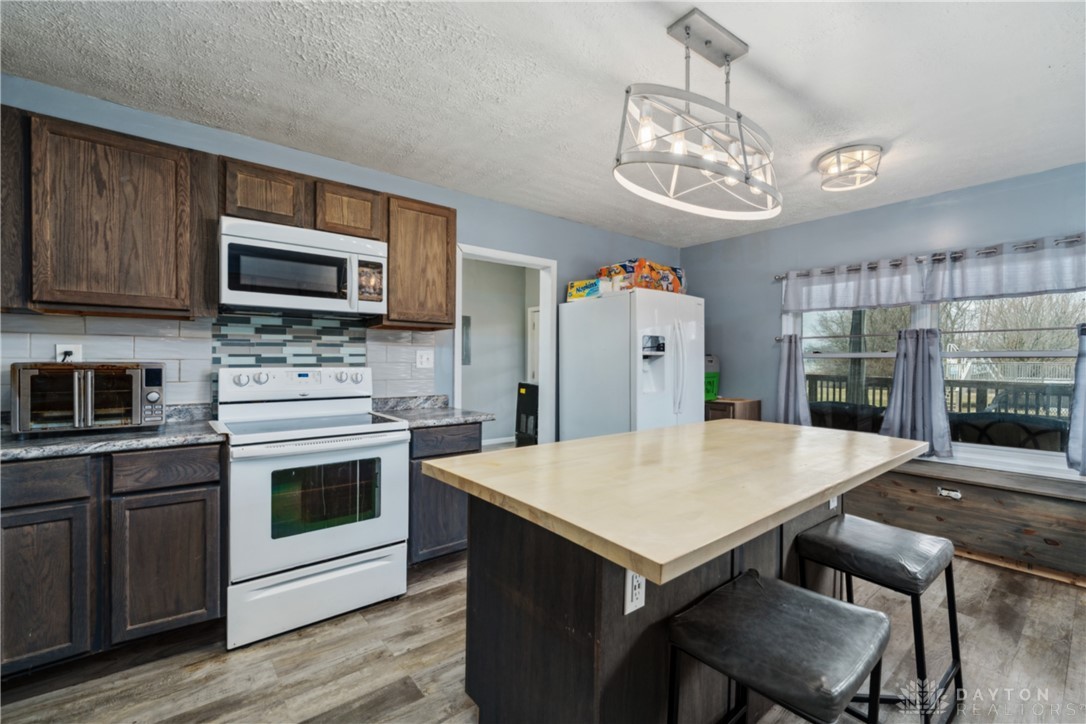 2495 Old Clifton Road, Springfield, Ohio image 10