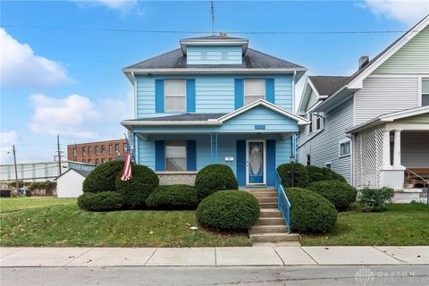 Photo of 1030 Dodgson Court, Dayton, OH 45404 (MLS # 947880)