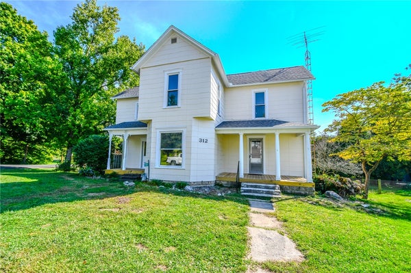 312 N MONROE ST, CHRISTIANSBURG, OH 45389 - Image 4ebbf4a02bbacf5a75bc1dd6b73e0a9b/2726494083