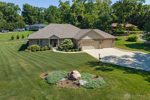 Photo of 7595 Meeker Road, Dayton, OH 45414 (MLS # 941742)