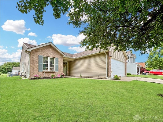943 PHEASANT RUN DR, TRENTON, OH 45067 - Image 4f08a1e4e7bddfd8214ad30608f32cc7/2877189232