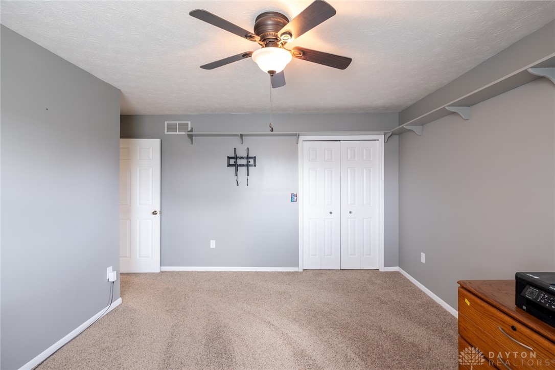 329 Kenderton Trail, Beavercreek, Ohio image 29