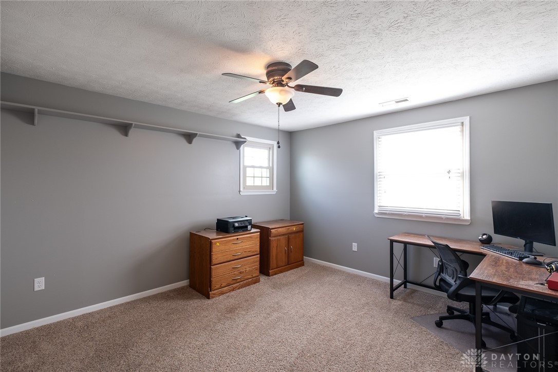 329 Kenderton Trail, Beavercreek, Ohio image 28