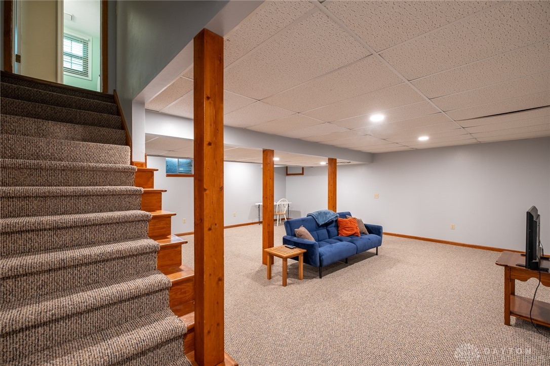 329 Kenderton Trail, Beavercreek, Ohio image 32