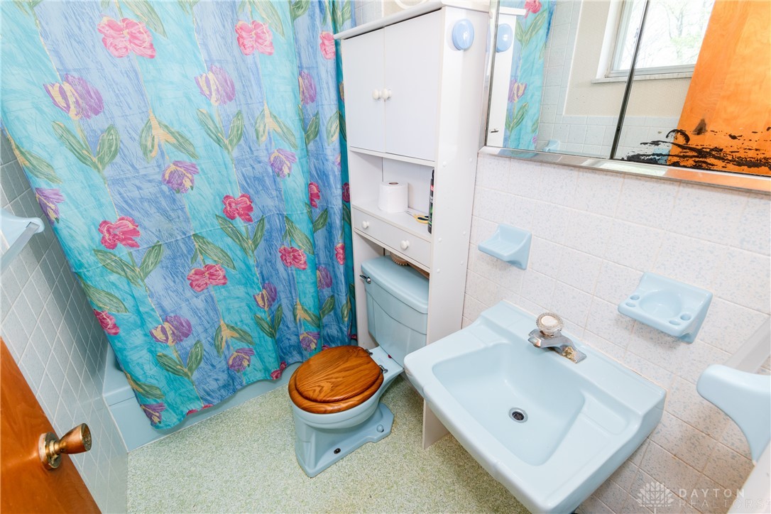 9915 Little Richmond Road, Brookville, Ohio image 21