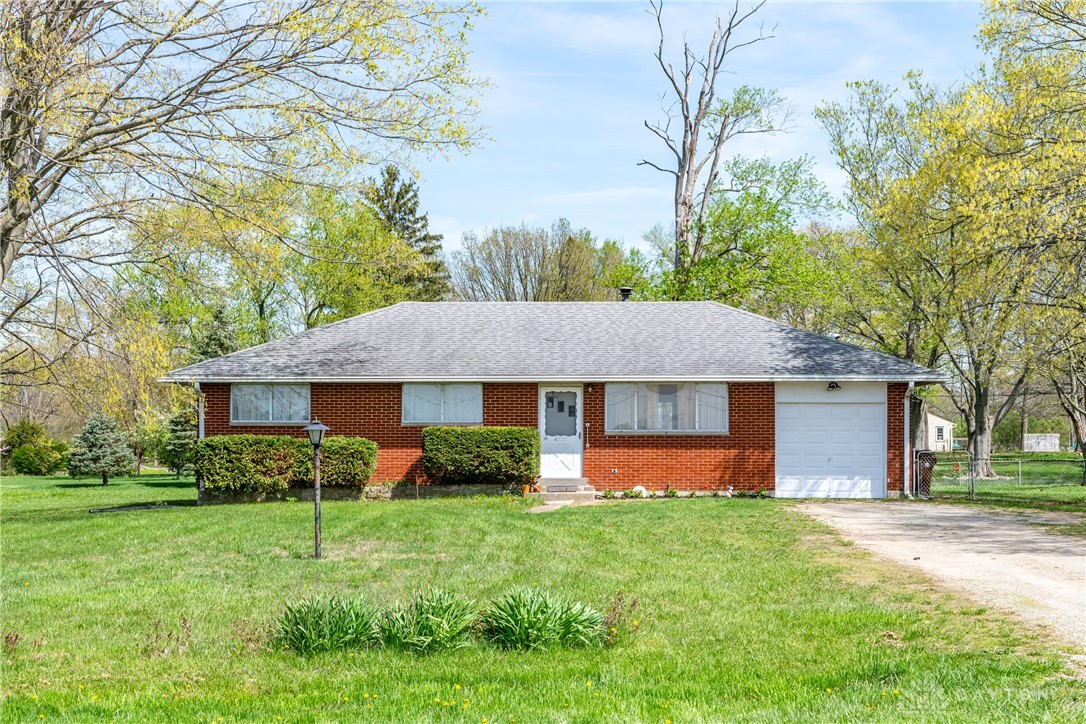 9915 Little Richmond Road, Brookville, Ohio image 1