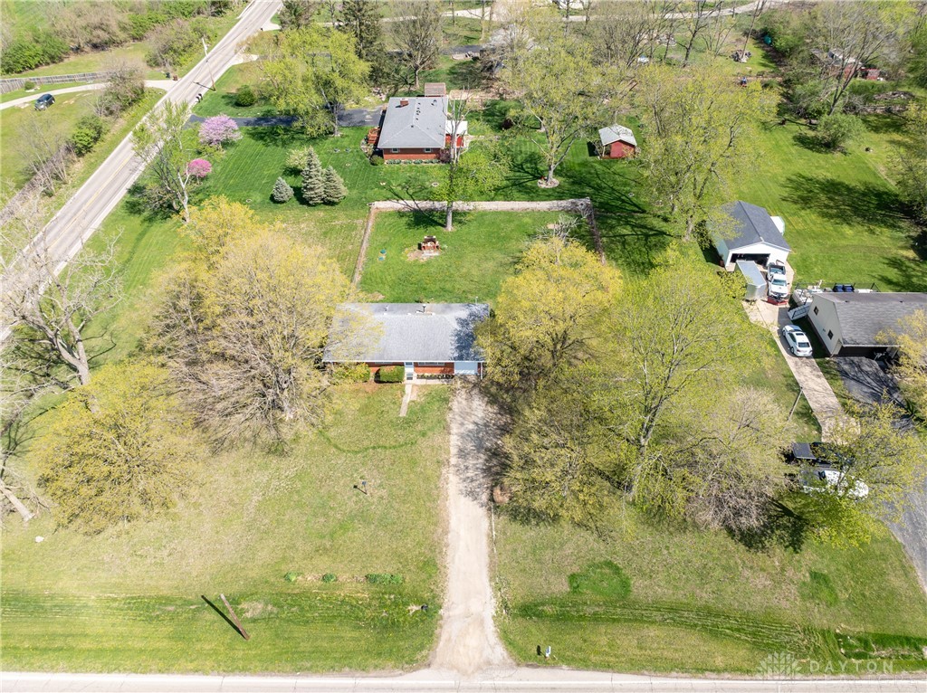 9915 Little Richmond Road, Brookville, Ohio image 40
