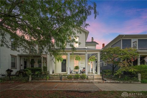 Photo of 243 Green Street, Dayton, OH 45402 (MLS # 944515)