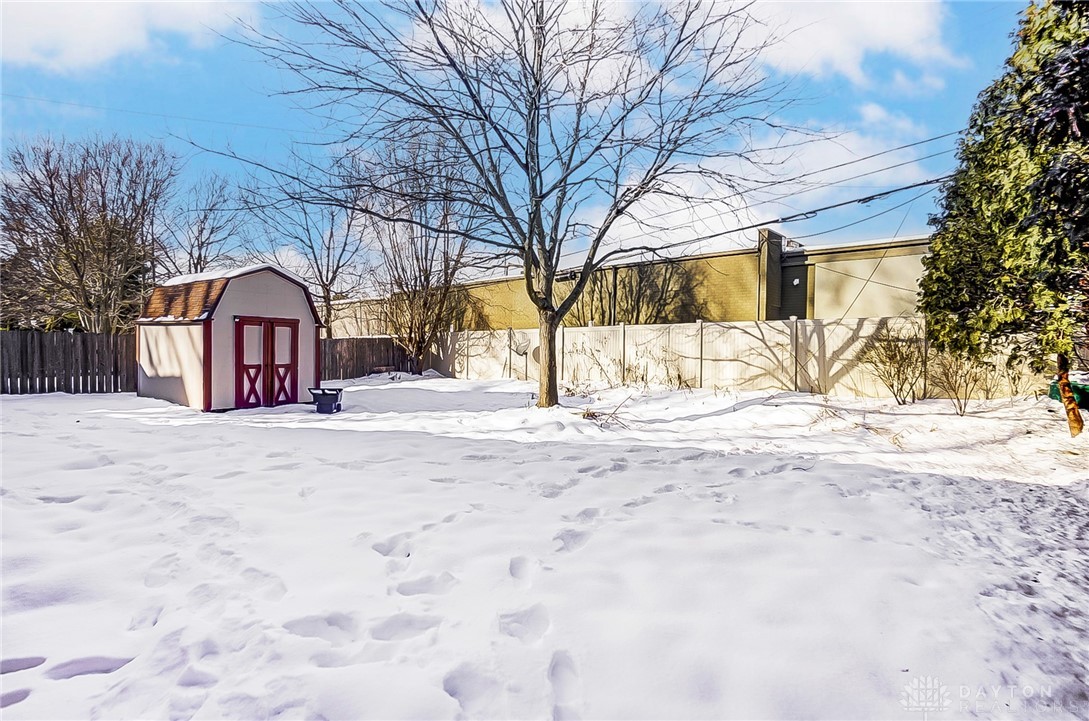 115 Canterbury Drive, Kettering, Ohio image 44